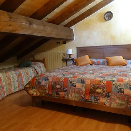 Casevacanza Val D'ayas Appartamento *
