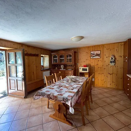 Casevacanza Val D'ayas Appartamento Challand-Saint-Anselme