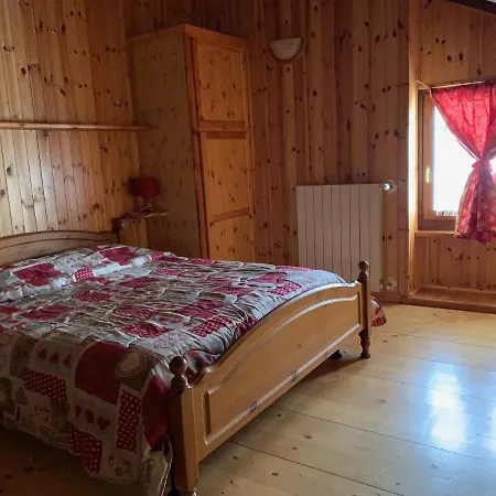 شقة Casevacanza Val D'ayas